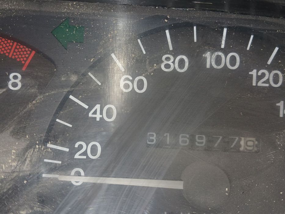 Деву некся 2004  года  2200