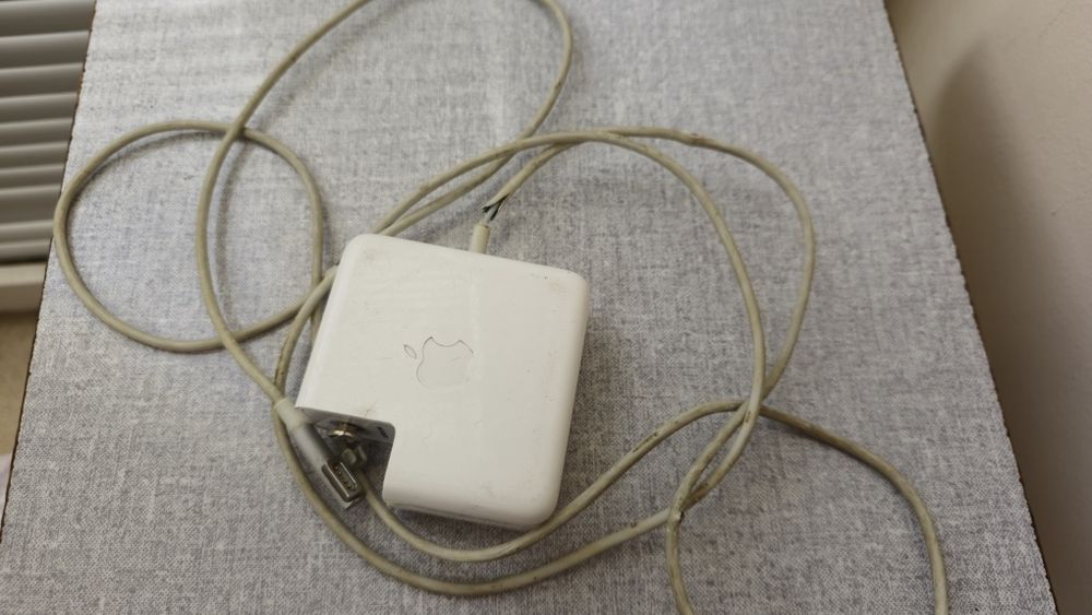 Оригално зарядно за Apple Macbook - MagSafe 60W А1344