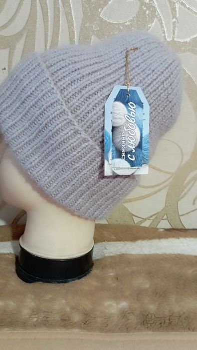 Продаю шапки из пуха норки.