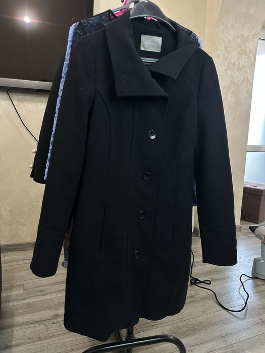 Стилно черно палто Orsay