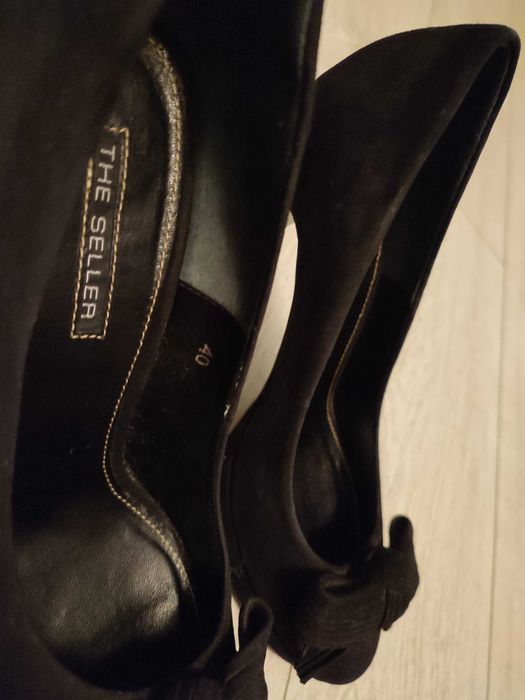 Pantofi negri cu toc The Seller mar.39-40