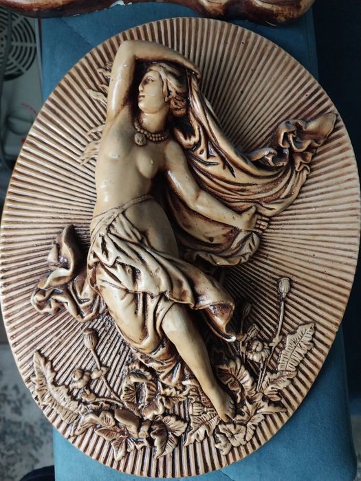 Продам глиняные панно