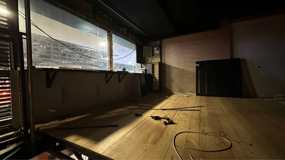 Сдается офис ,кафе, ресторан или магазин  в Seul Moon 1-этаж!