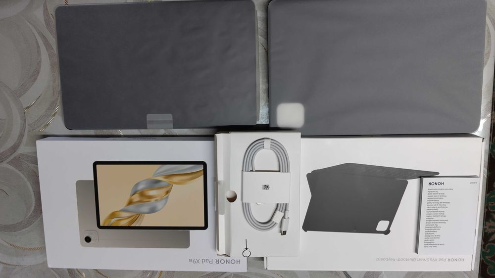 Напълно нов таблет HONOR Pad X9a с клавиатура !