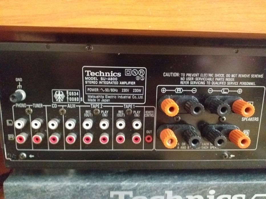 Vand amplificator Technics SU-A800
