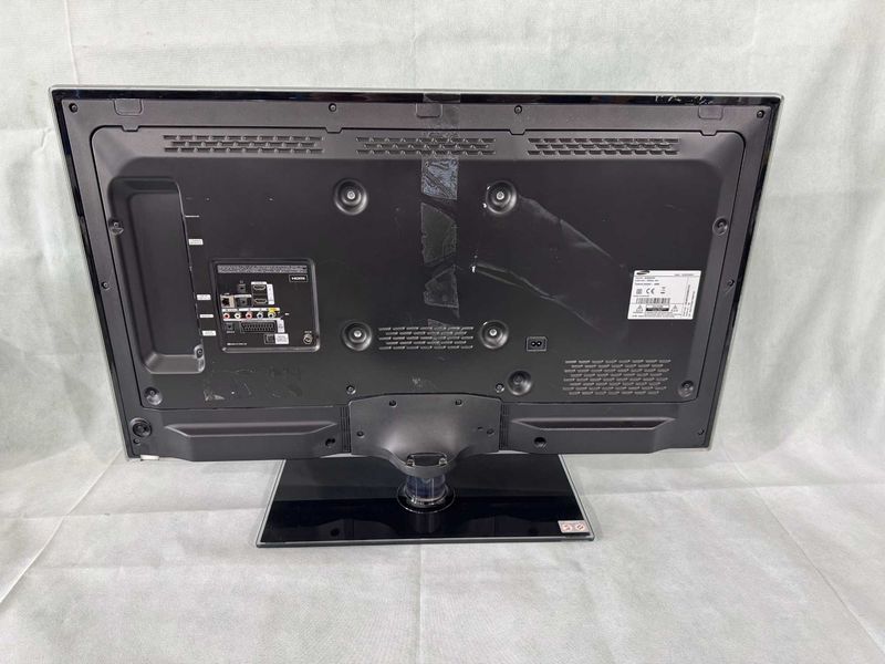 Телевизор и саундбар - Samsung / A1TV