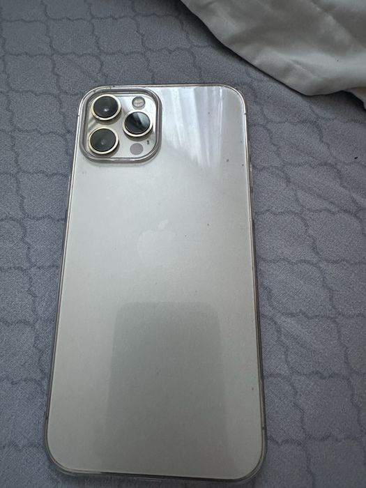 Продам iPhone 12 Pro Max