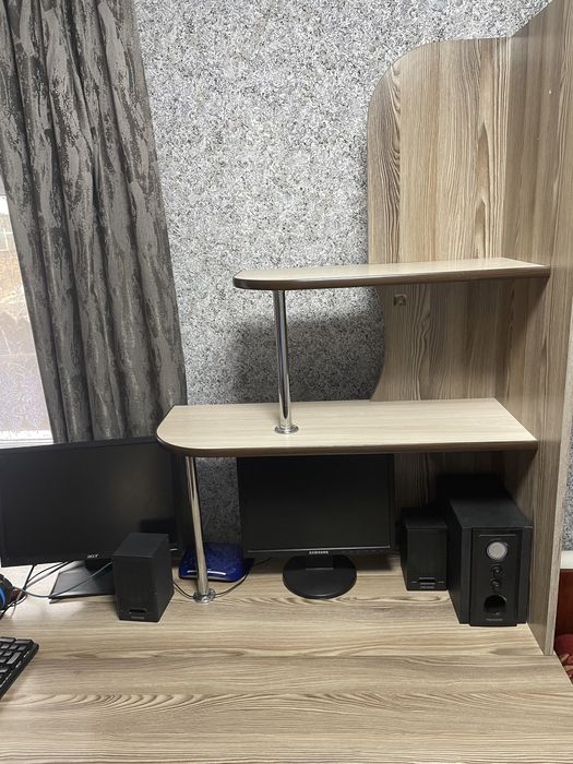 Продап компьютерный стол