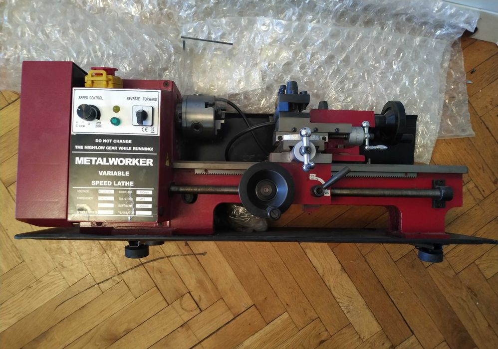 Малък нов часовникарски струг MetalWorker