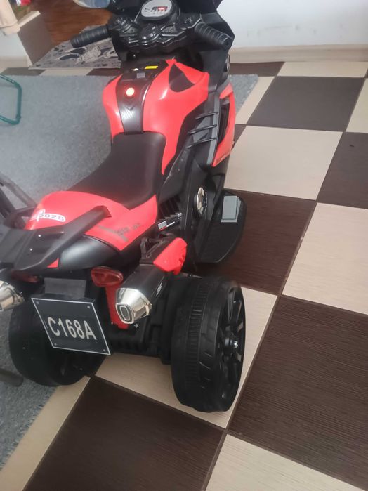 Motor electric pt copii cu vârsta pina la.5 ani