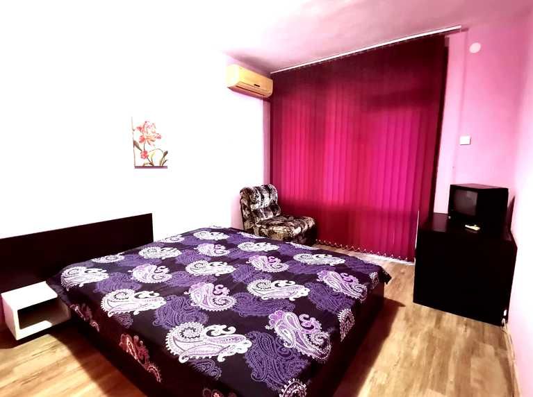 Дава се под наем Двустаен апартамент в Бургас, Възраждане - 40 кв.м за 178.5 € - Снимка #1