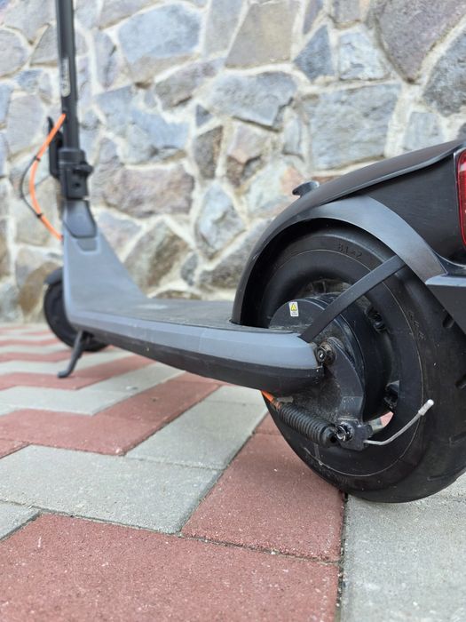 Trotineta Segway E2 Plus