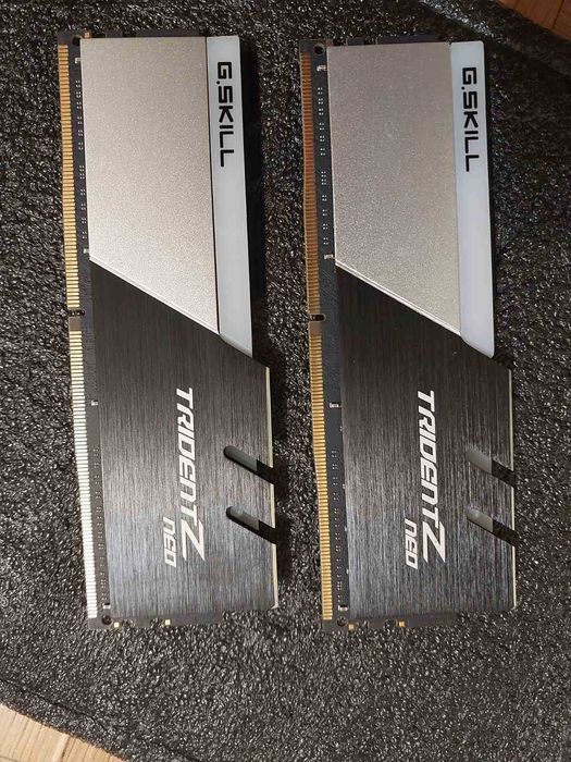 32GB DDR4 3600Mhz CL16 - G.Skill TridentZ Neo RGB