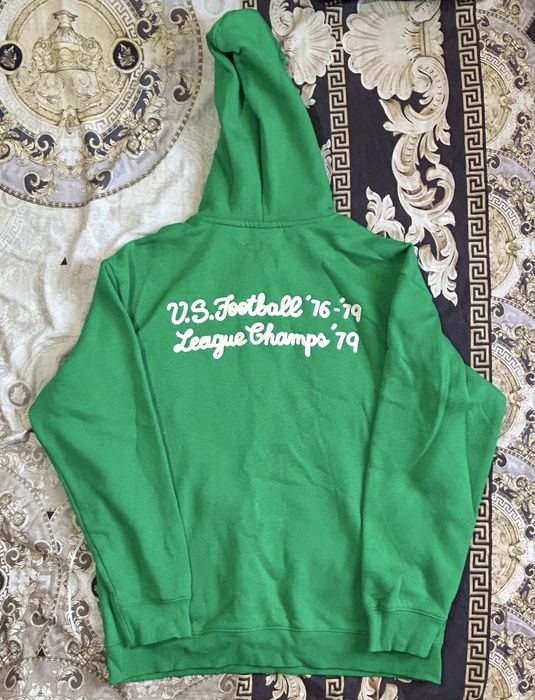 Зелено Мъжко Худи М размер.