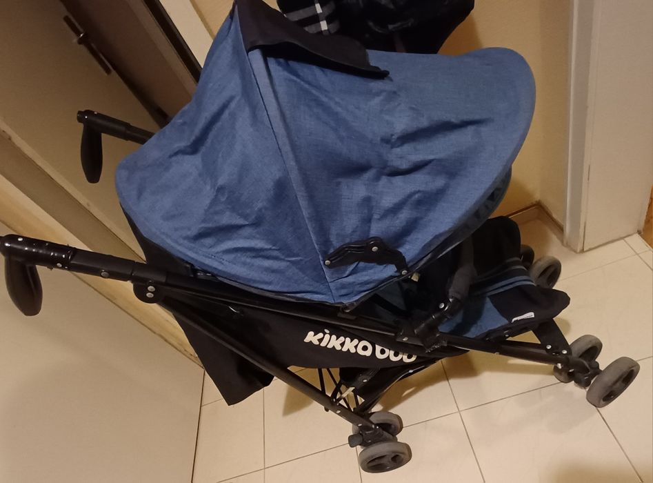 Бебешка количка тип чадър, с дълбок сенник