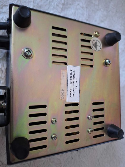 Sursa profesionala stabilizata Techtron SP-602 13,5V 2/4A DC camping