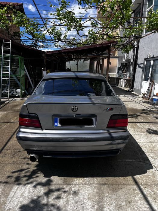 BMW E36 1.8i 115к.с.