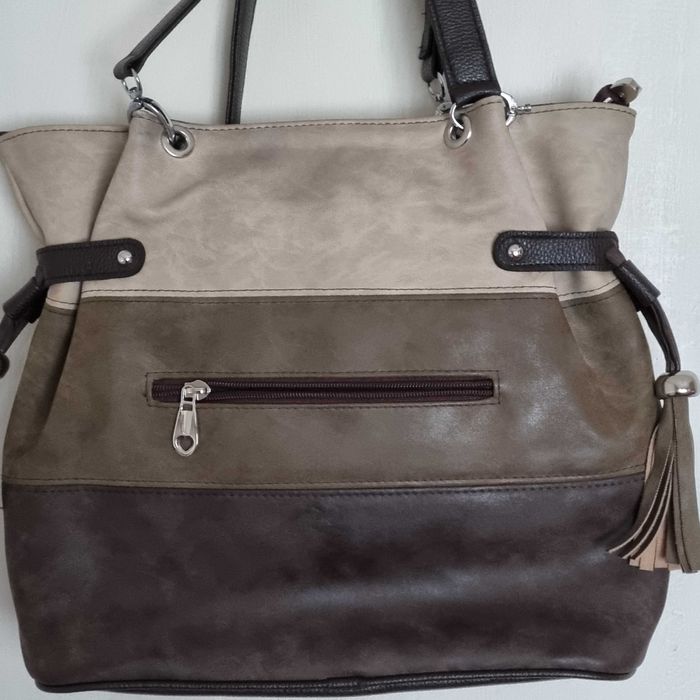 дамска чанта /използвана, запазена/