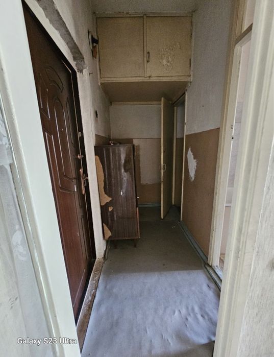 ~1комнатная, 16 квартал, Площадь 38м2 балкон1.5х6,продаётся квартира