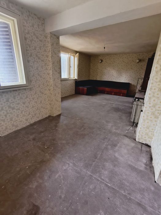 Продава се Къща в с. Дръмша, Област София-област - 190 кв.м за 395 €/кв.м - Снимка #1