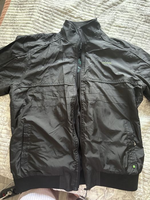 Новая мужская ветровка Hugo Boss оригинал