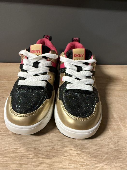 Детски маратонки DKNY