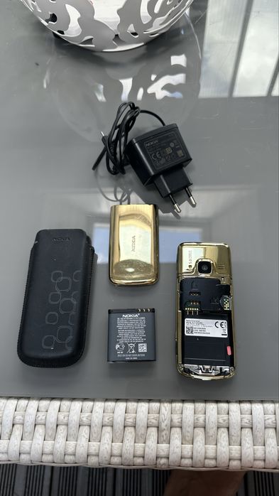 Nokia 6700 C1 Gold