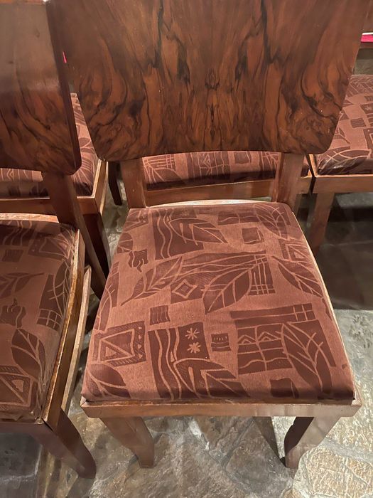 Стол тапициран трапезен