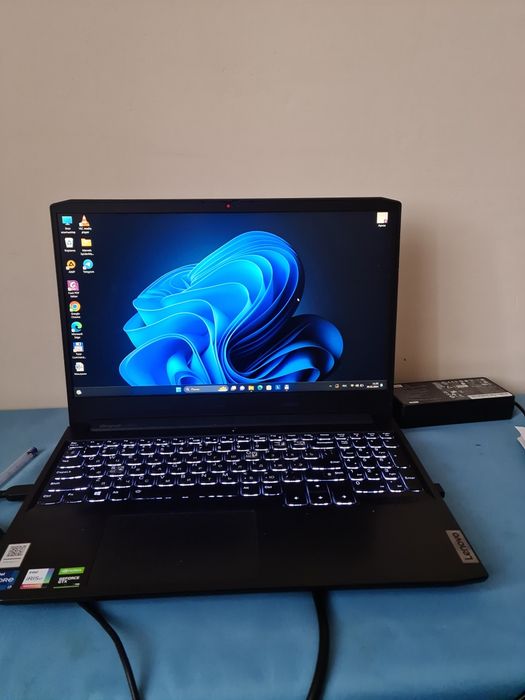 Noutbuk Lenova idyopad i7 11ʼavlod H pirassesor