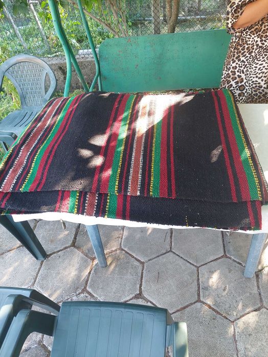 Ръчно тъкана пътека