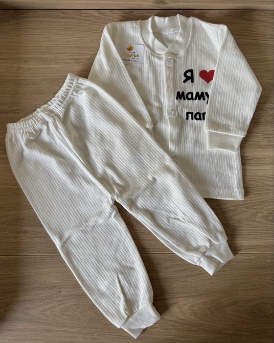 Детские вещи 53-56 (hamma narsa uchun narx)