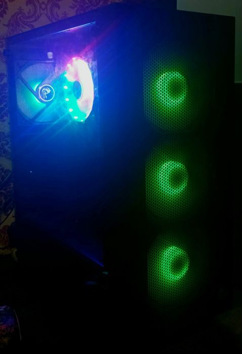 Набор AVTECH для офиса и игр  i5 - 2400 / 8GB / SSD