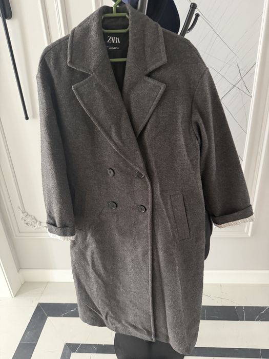 Продам пальто Zara