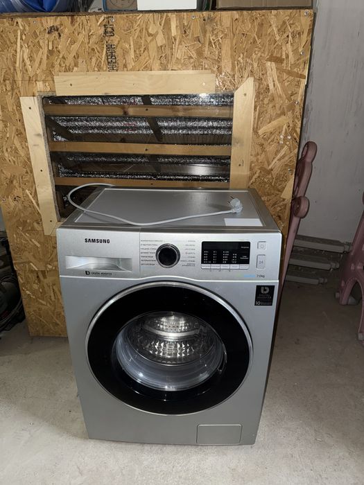 Стиралка в очень хорошем состоянии