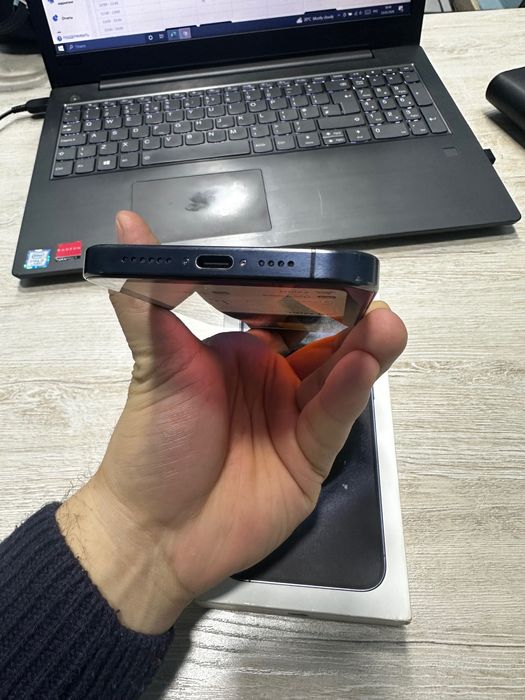 Iphone 15 pro max 256