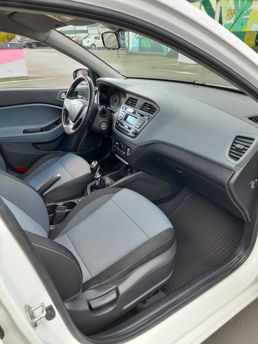 Hyundai i20 2018 1.1 crdi  URGENT