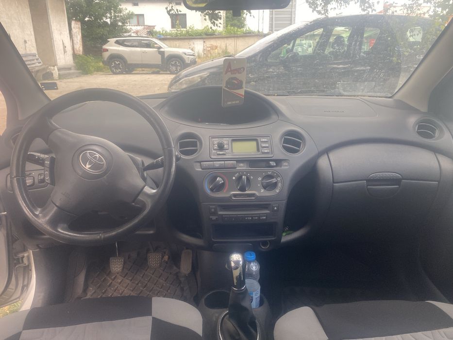 Тойота ярис toyota yaris