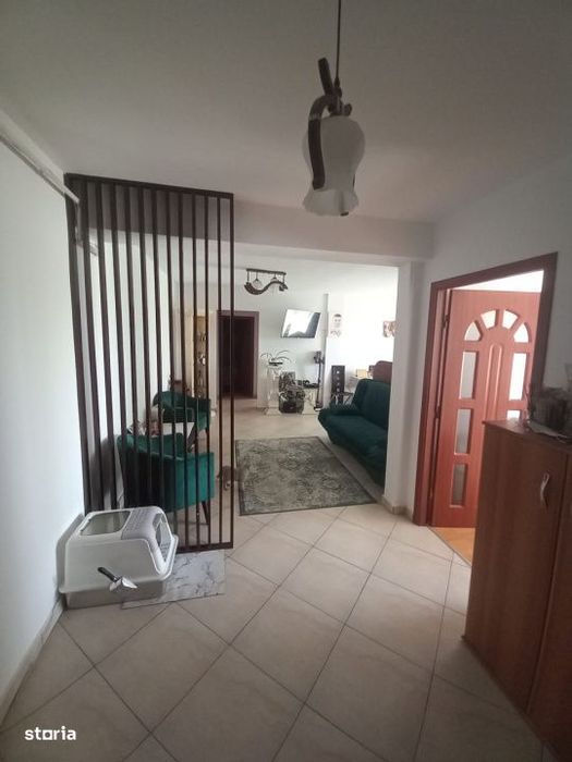 Apartament 3 camere, 67 mp, etaj 3/5, zona Sud