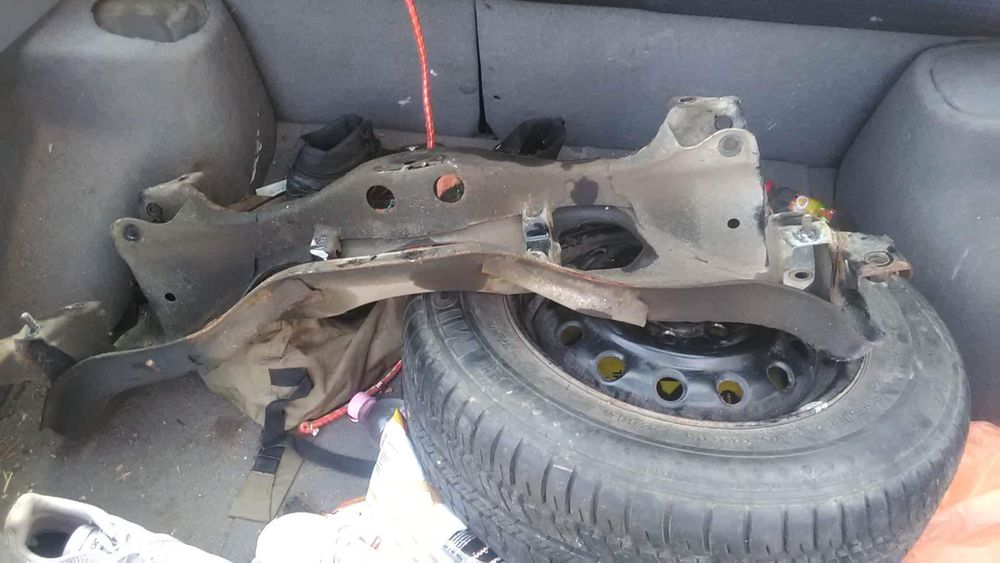 Преден мост за Subaru Impreza 2002г