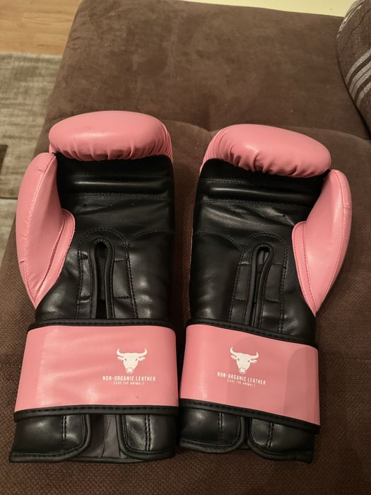 Manusi de box Roz knockaut