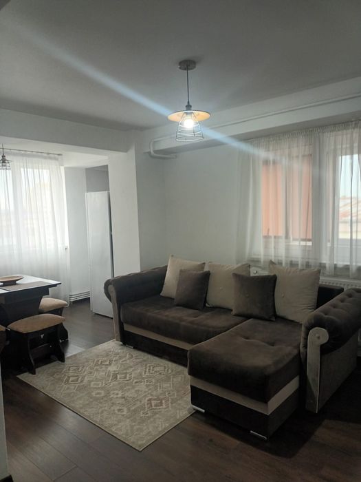 apartament 2 camere Brazda tip studio