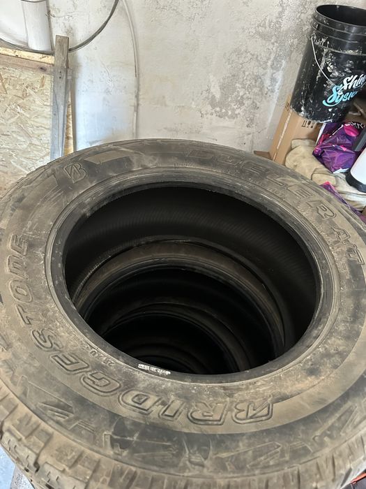 Продам Bridgestone 285/60/18 5 шт