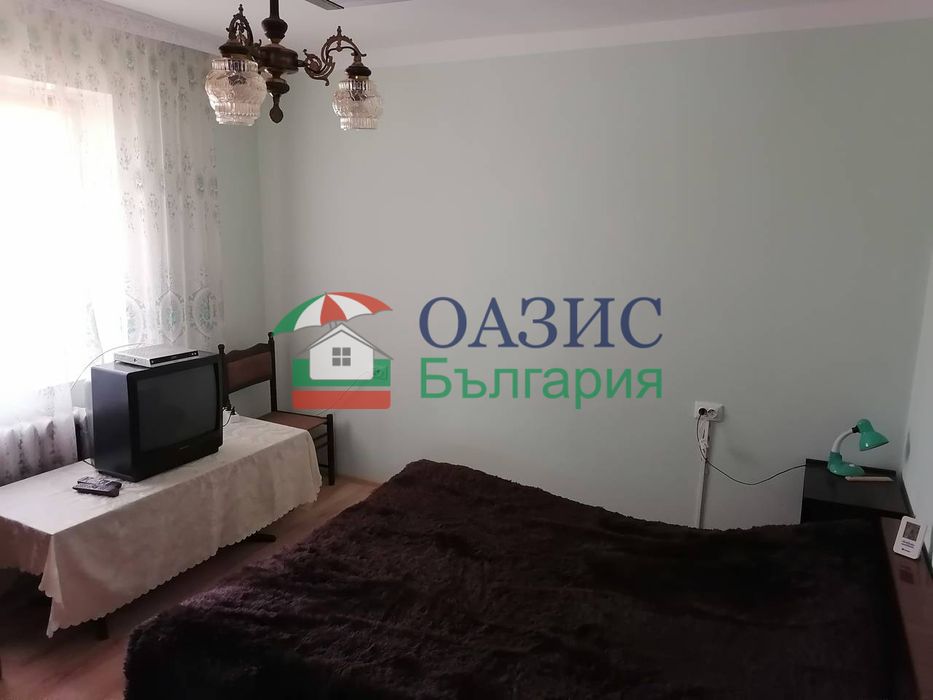 2-етажна къща 235 кв.м. + двор 1529 кв. м.+нива 2013 кв. м,с. Босилково,Общ. Сунгурларе,България