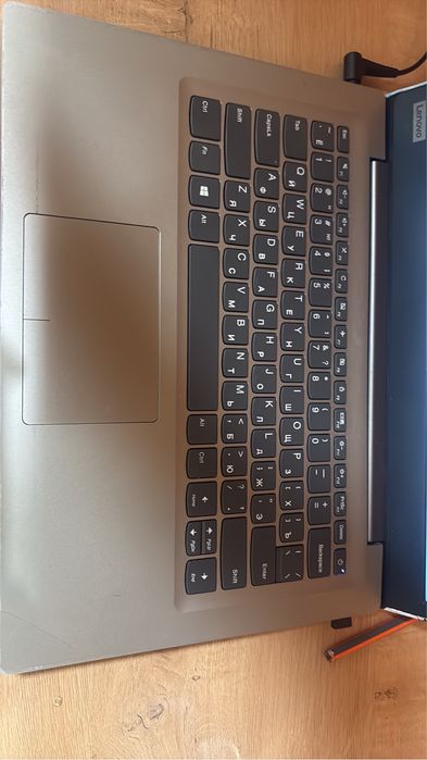 Lenovo ноутбук рабочий