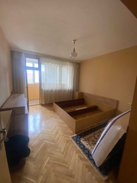 Дава се под наем Тристаен апартамент в София, Център - 88 кв.м за 664.68 € - Снимка #4