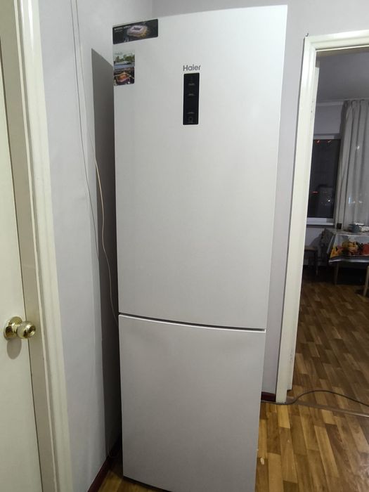 Бытовая техника- холодильник