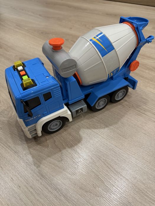 Детские игрушки