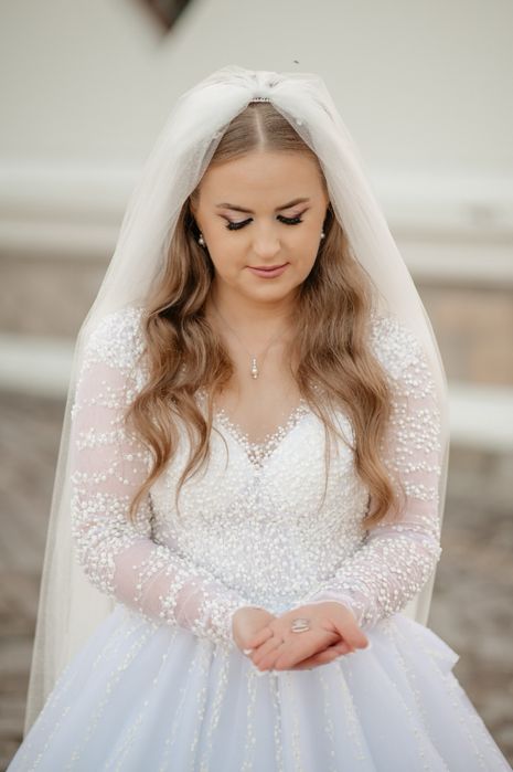 Vand rochie de mireasa