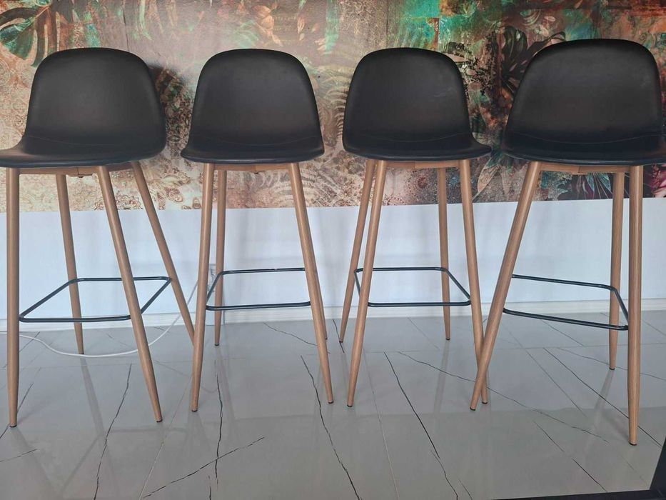 Офис обзавеждане