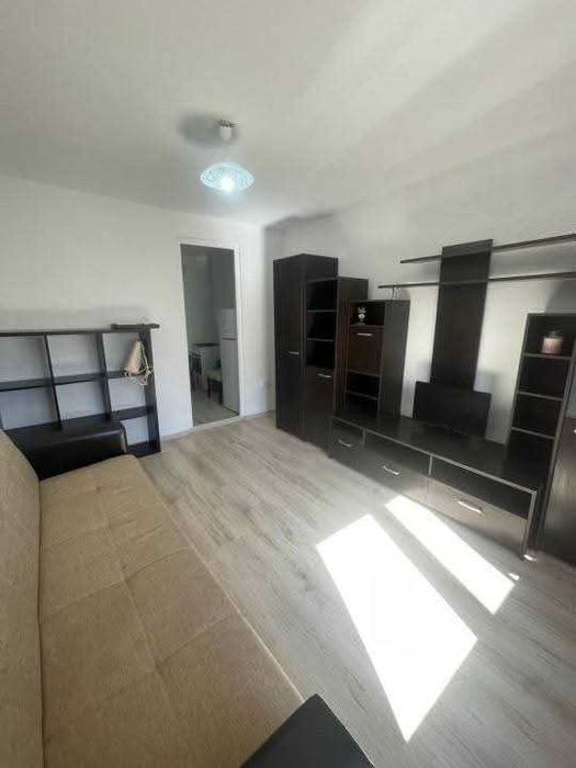 Garsoniera 21m² Pacii Metro Station 250 € pe lună